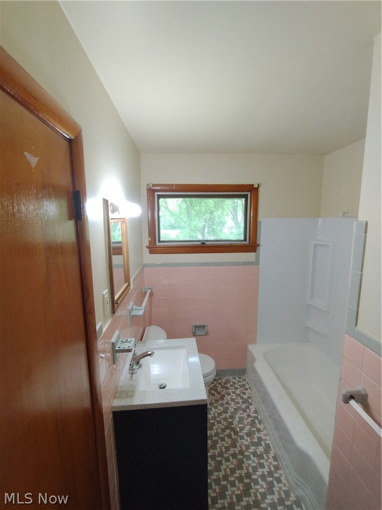 323 Marmion Avenue Youngstown OH 44507