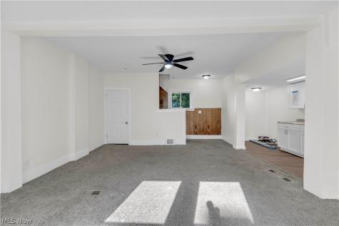 1753 E 30th Street Lorain OH 44055