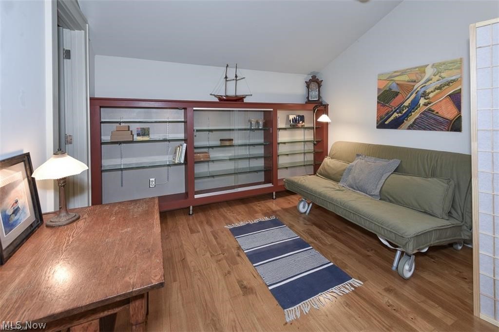 19915 Lake Road Rocky River OH 44116
