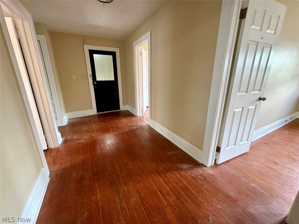 98 N Portage Path Akron OH 44303