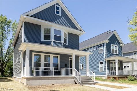 2192 E 100th Street Cleveland OH 44106
