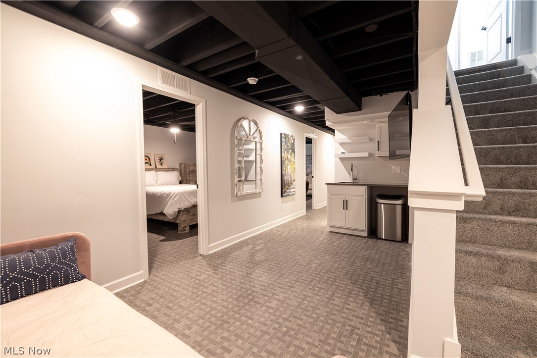 2192 E 100th Street Cleveland OH 44106