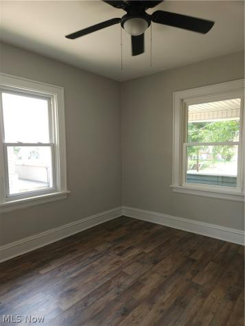 614 Sanford Avenue Akron OH 44305