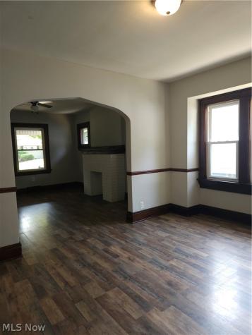 614 Sanford Avenue Akron OH 44305