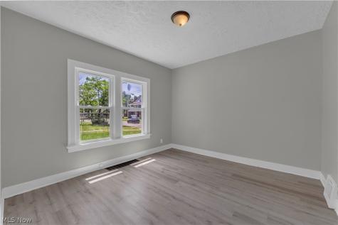 399 Madison Avenue Akron OH 44320