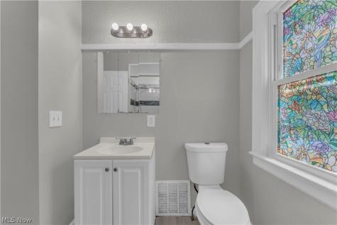 399 Madison Avenue Akron OH 44320