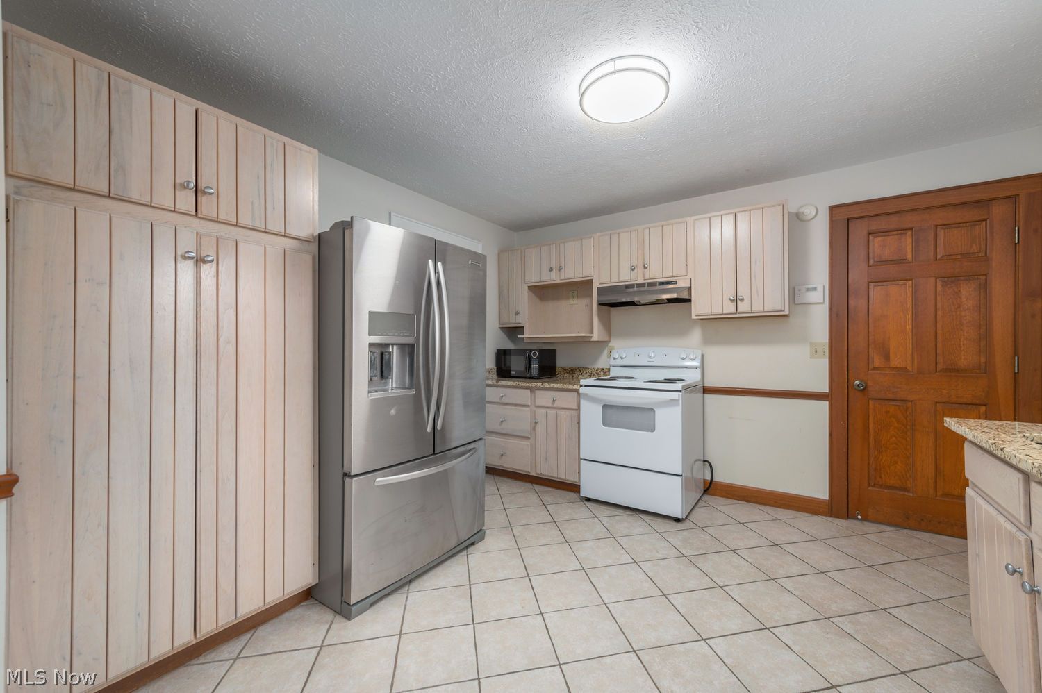 32530 Lake Road Avon Lake OH 44012