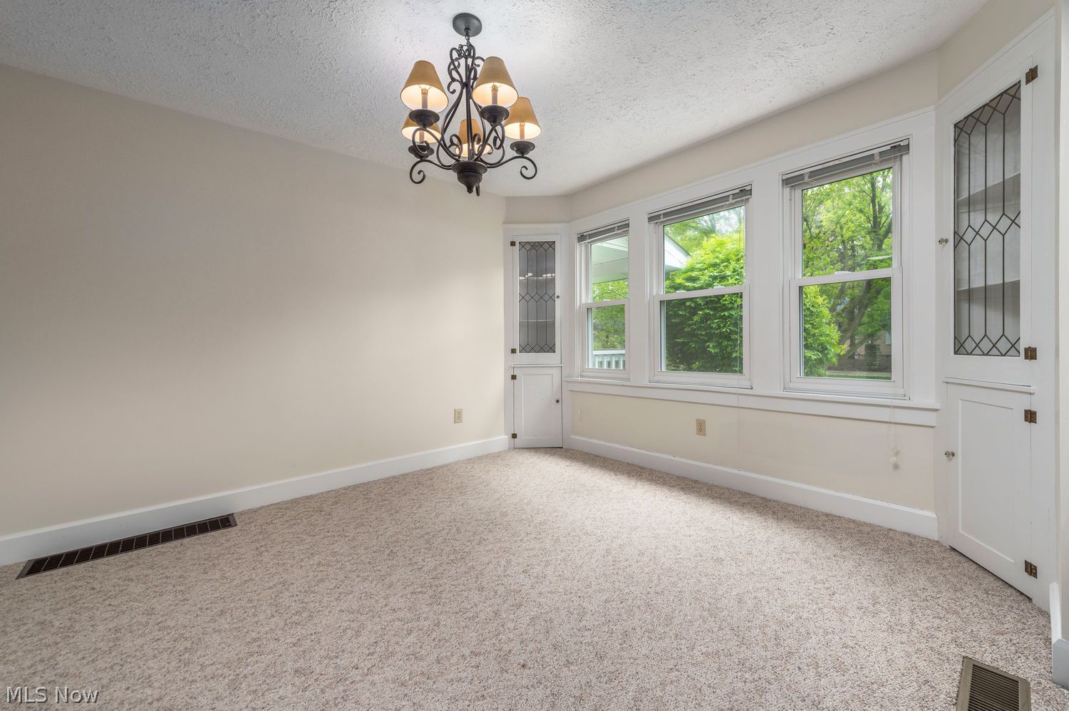 32530 Lake Road Avon Lake OH 44012