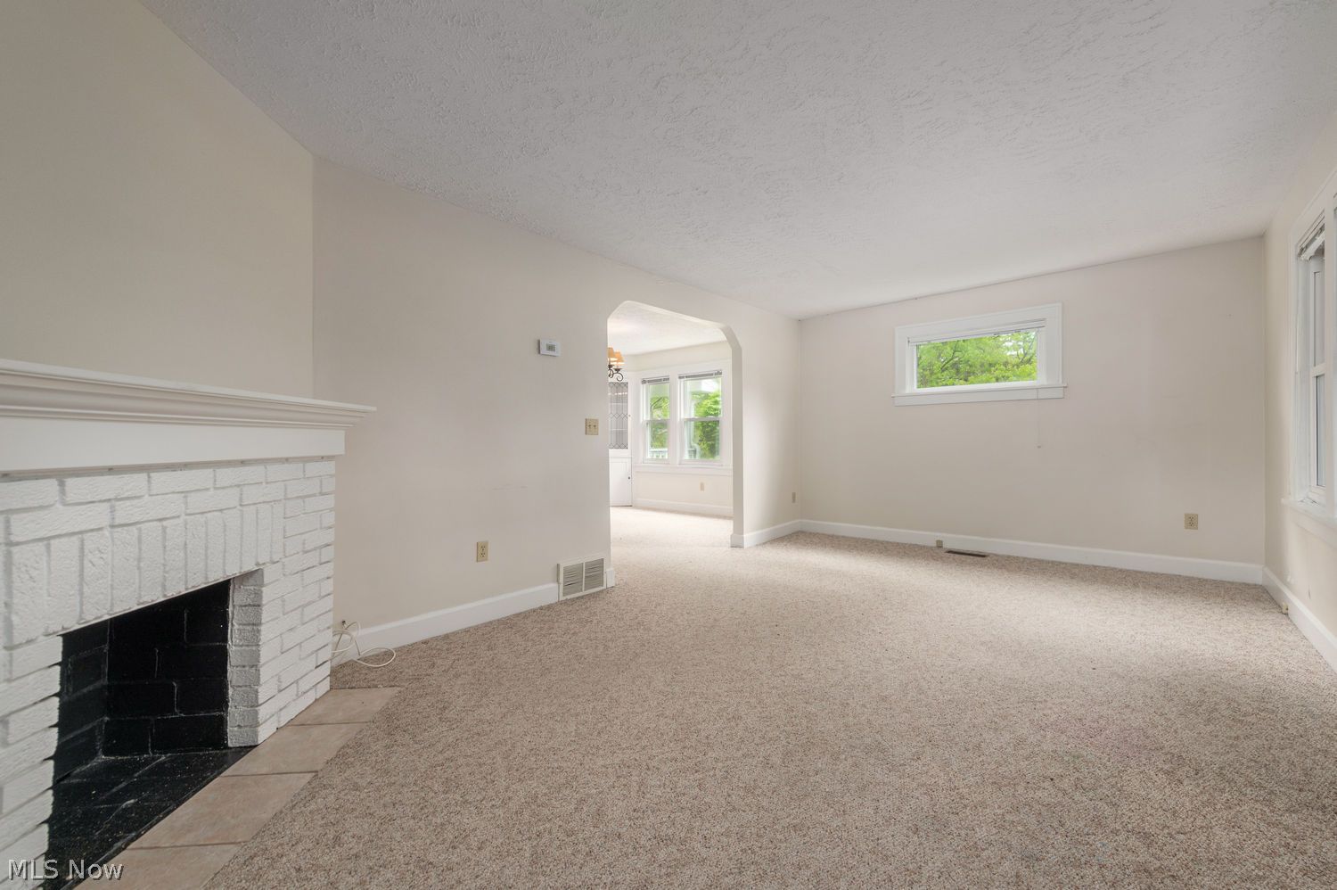 32530 Lake Road Avon Lake OH 44012