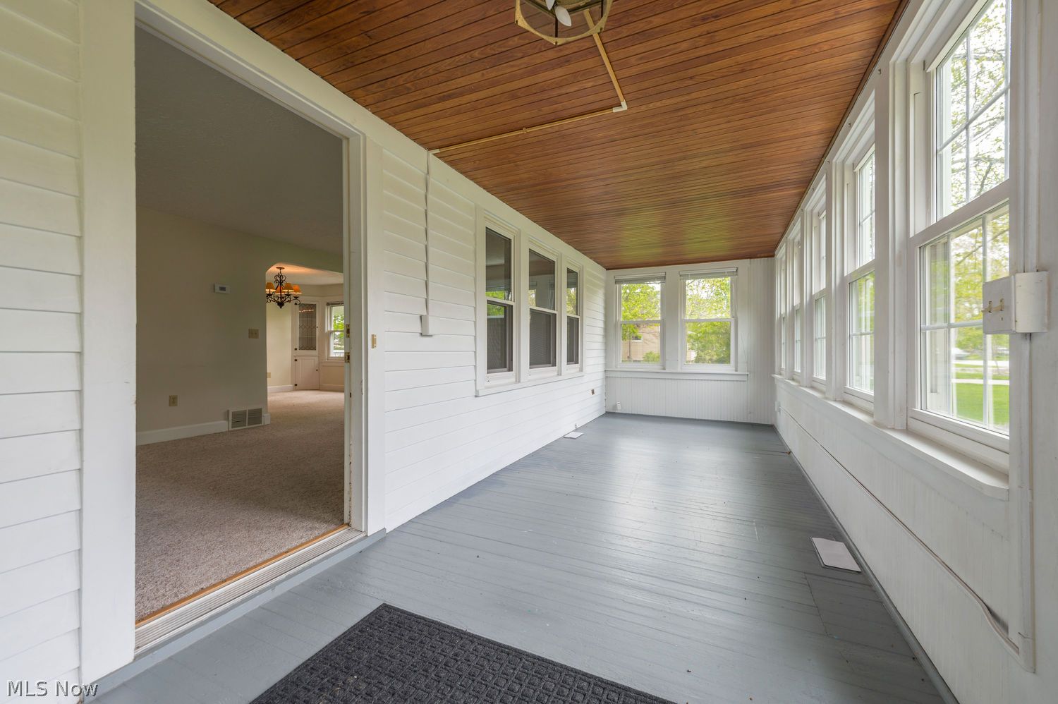 32530 Lake Road Avon Lake OH 44012