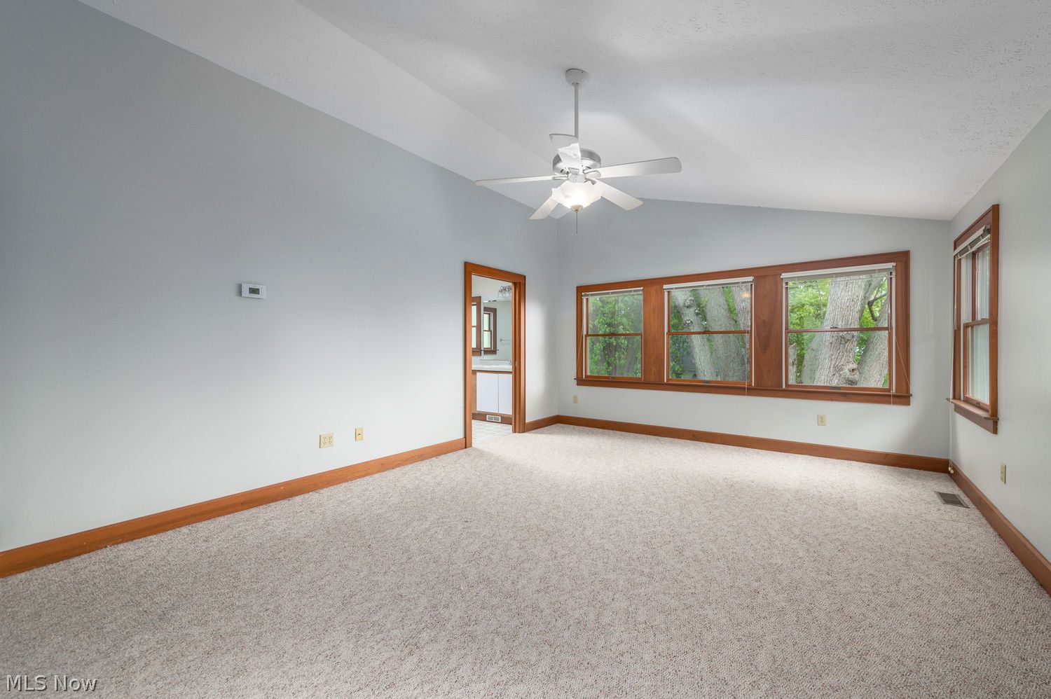 32530 Lake Road Avon Lake OH 44012