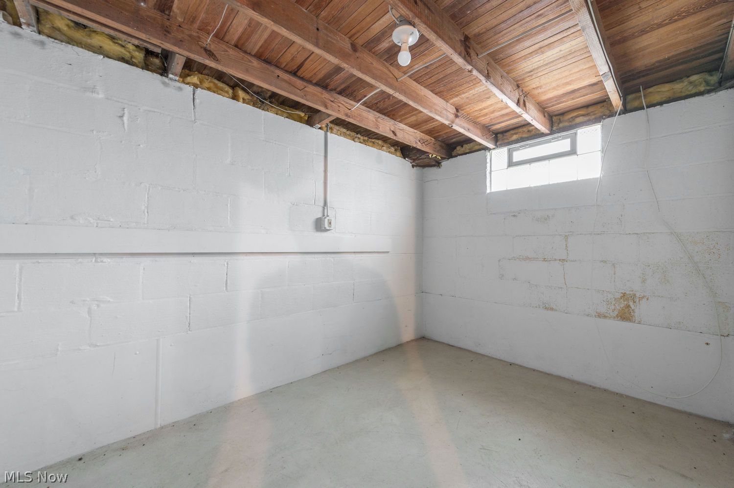 32530 Lake Road Avon Lake OH 44012