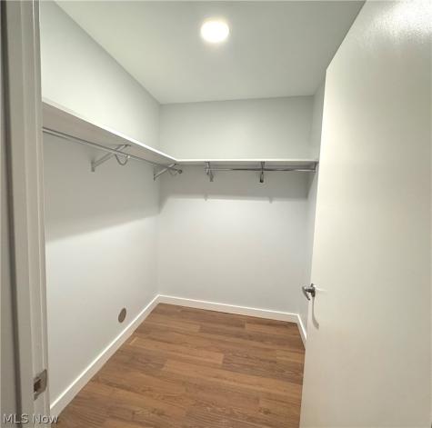 1587 E 31st Street Cleveland OH 44114
