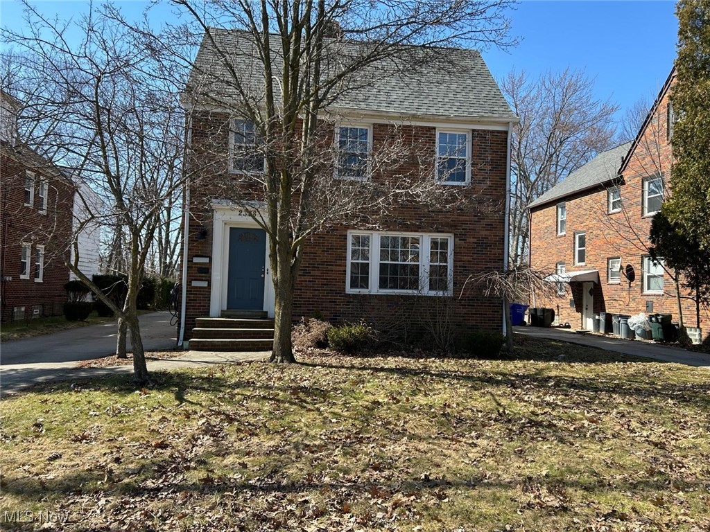 2388 Ashurst Road University Heights OH 44118