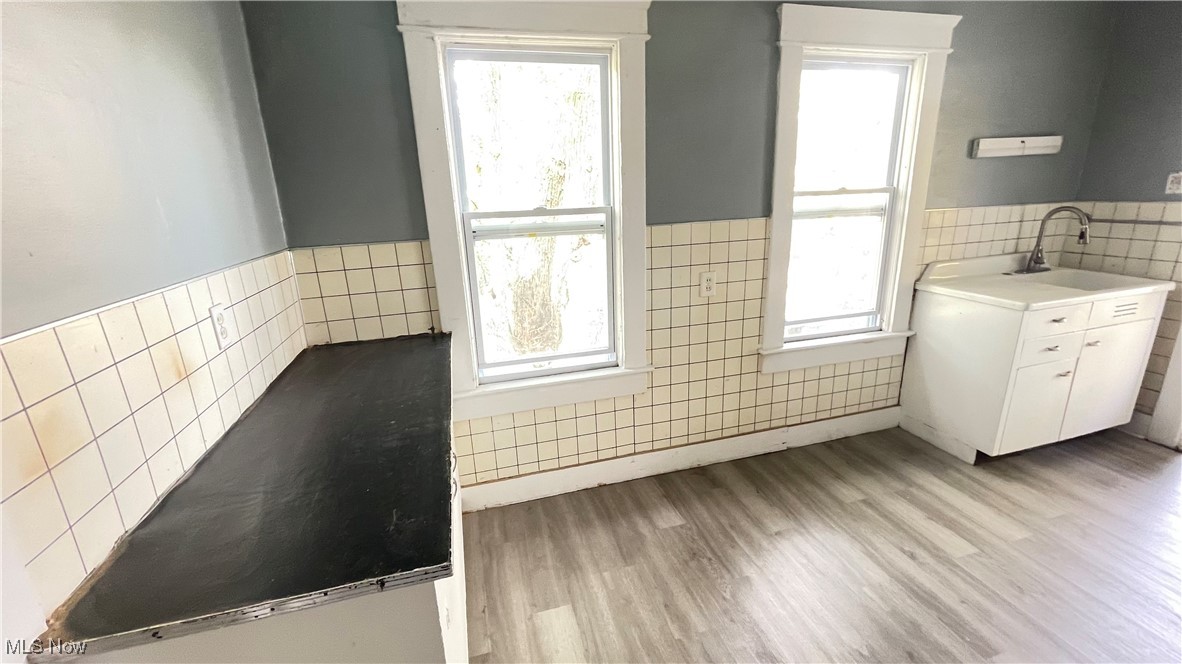 4322 Bush Avenue Cleveland OH 44109