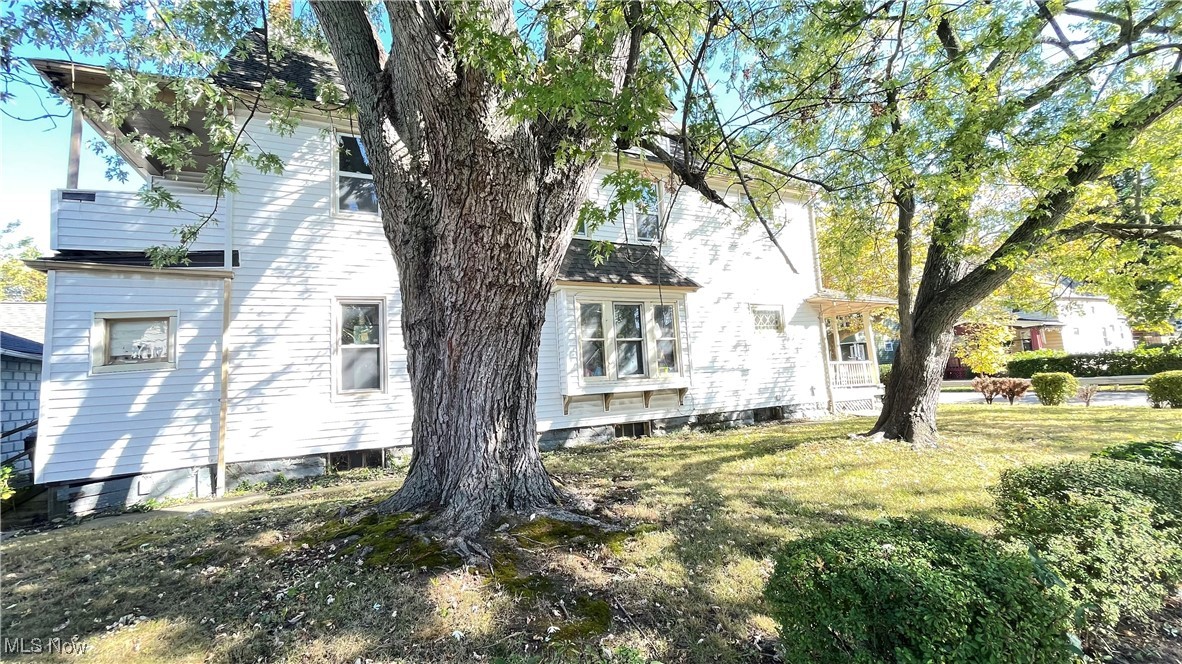 4322 Bush Avenue Cleveland OH 44109