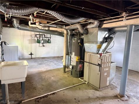 12809 Mccracken Road Garfield Heights OH 44125