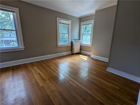 2965 E Derbyshire Road Cleveland Heights OH 44118