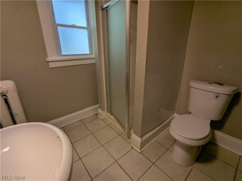 2965 E Derbyshire Road Cleveland Heights OH 44118
