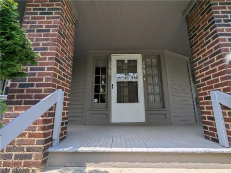 2965 E Derbyshire Road Cleveland Heights OH 44118