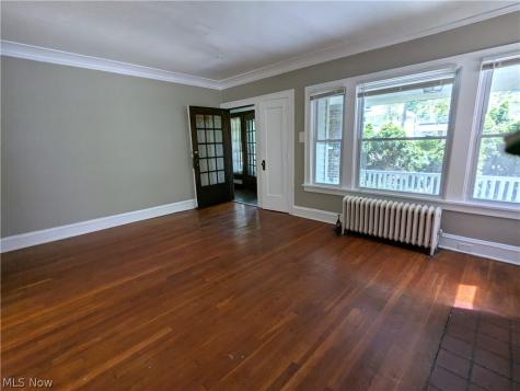 2965 E Derbyshire Road Cleveland Heights OH 44118