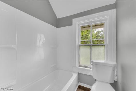 3271 W 43rd Street Cleveland OH 44109