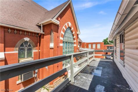 3271 W 43rd Street Cleveland OH 44109