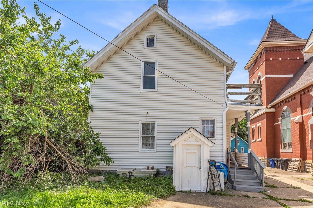 3271 W 43rd Street Cleveland OH 44109