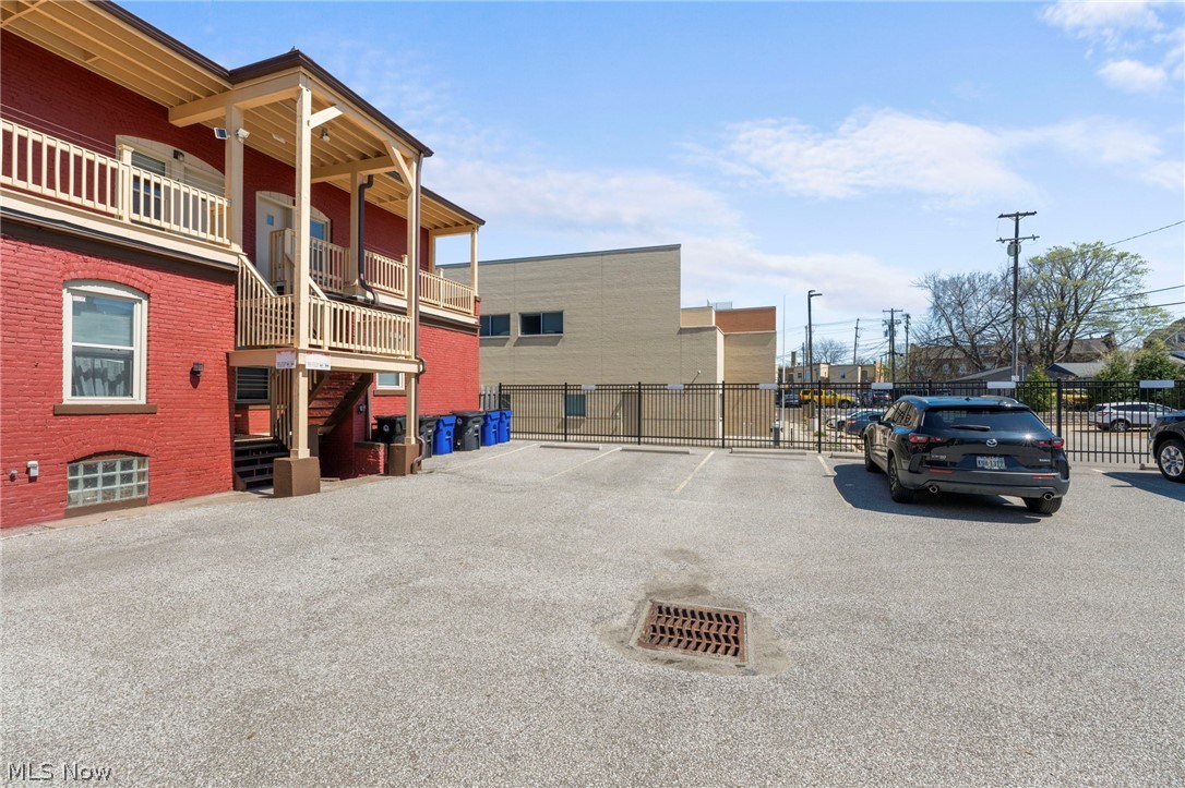 6803 Detroit Avenue Cleveland OH 44102