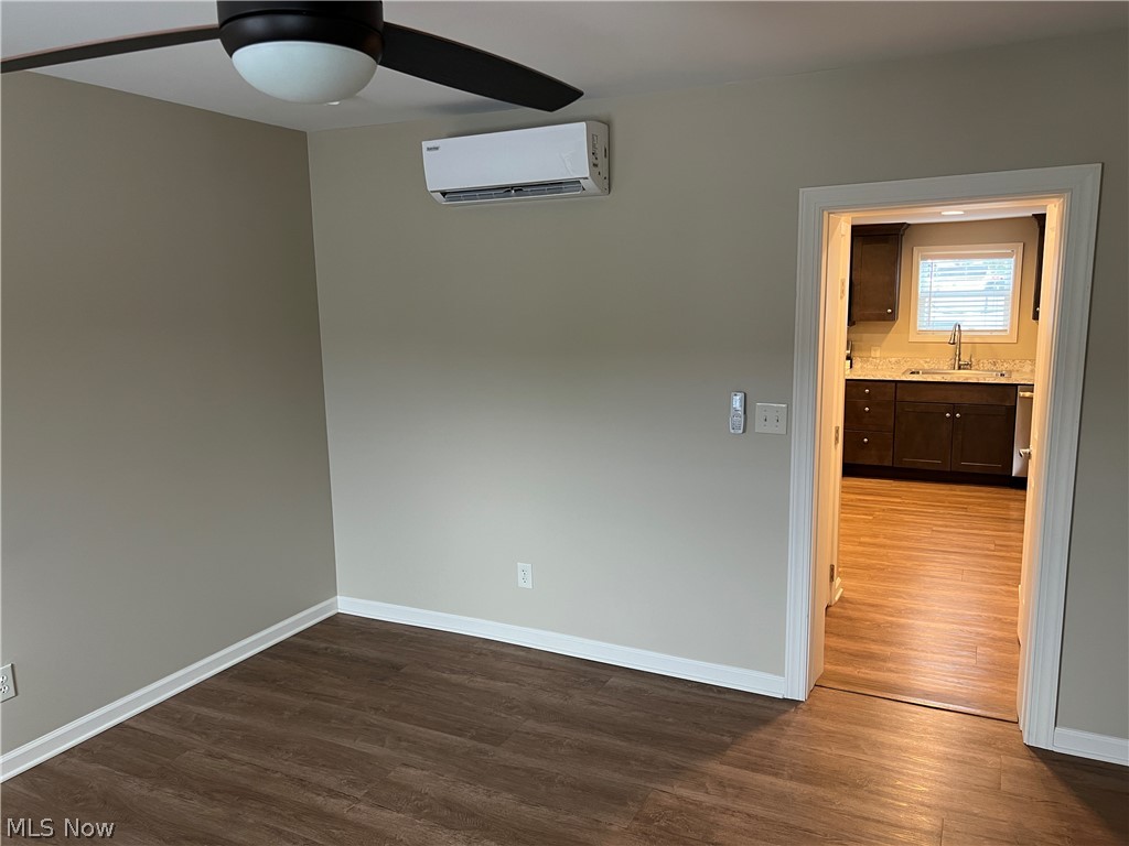 25 S 5th Street Martins Ferry OH 43935