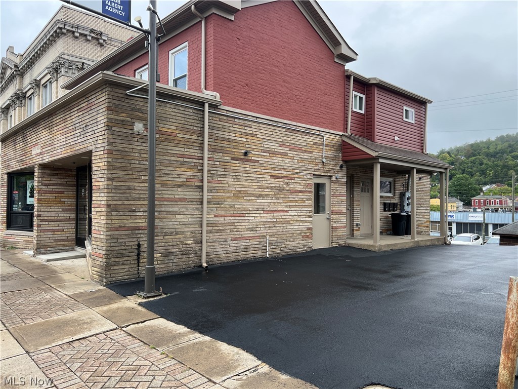 25 S 5th Street Martins Ferry OH 43935