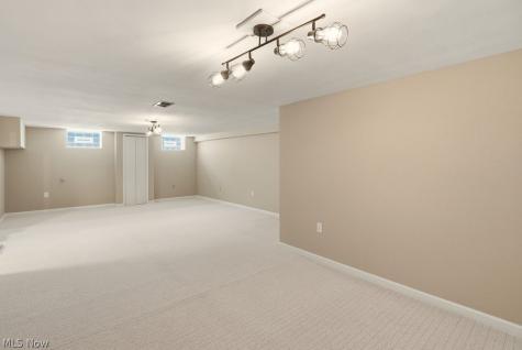 6119 E Sprague Road Independence OH 44131