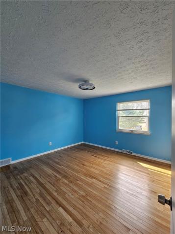 33158 Lakeshore Boulevard Eastlake OH 44095