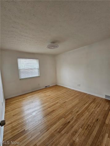 33158 Lakeshore Boulevard Eastlake OH 44095