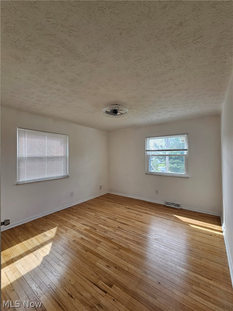 33158 Lakeshore Boulevard Eastlake OH 44095