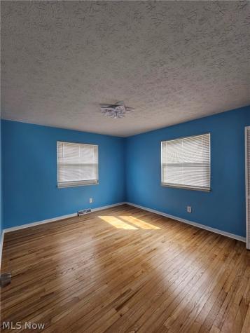 33158 Lakeshore Boulevard Eastlake OH 44095