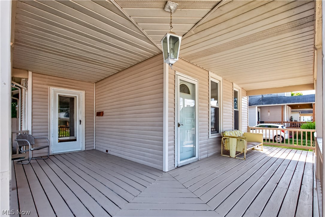 127 4th Street Elyria OH 44035