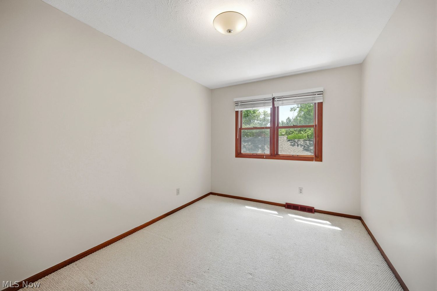 5034 Medhurst Avenue Solon OH 44139