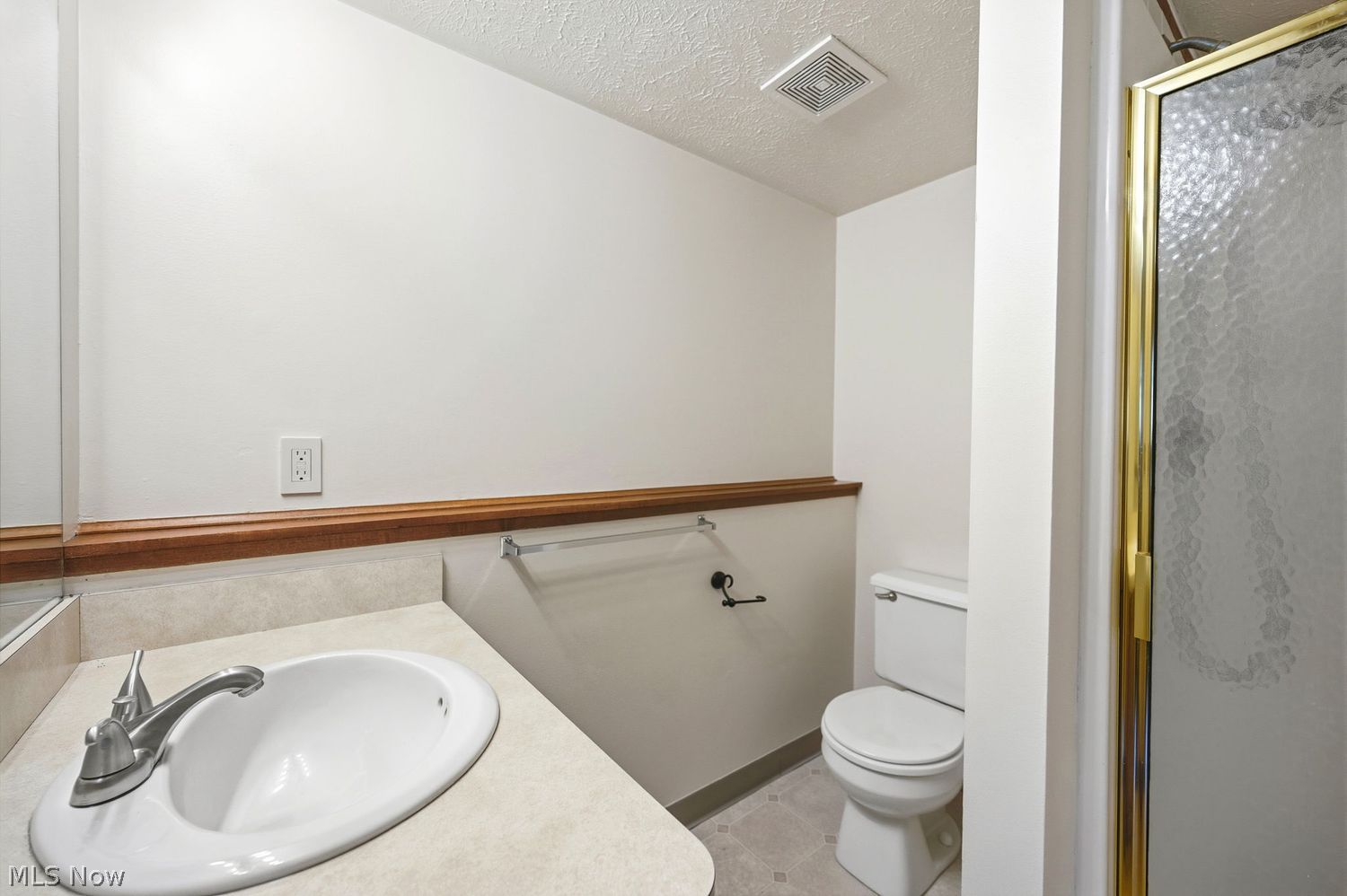5034 Medhurst Avenue Solon OH 44139