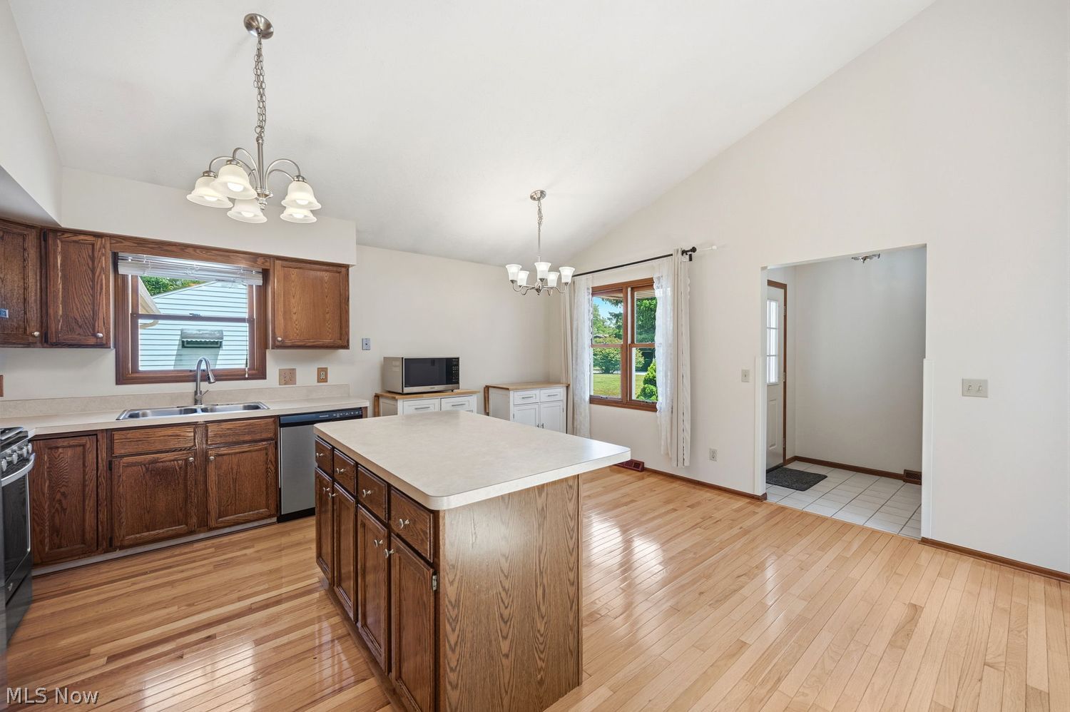 5034 Medhurst Avenue Solon OH 44139