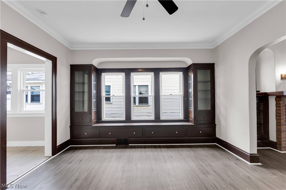 10106 Greenview Avenue Garfield Heights OH 44125