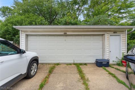 14220 Triskett Road Cleveland OH 44111