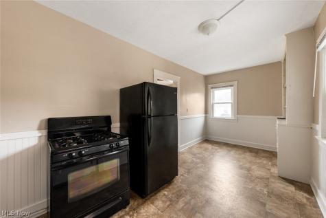 1235 Donald Avenue Lakewood OH 44107