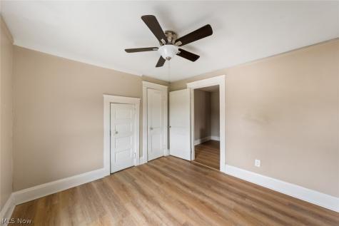 1235 Donald Avenue Lakewood OH 44107