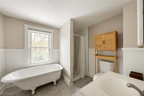 1235 Donald Avenue Lakewood OH 44107