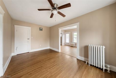 1235 Donald Avenue Lakewood OH 44107