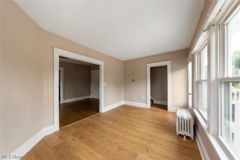 1235 Donald Avenue Lakewood OH 44107