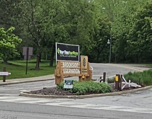 4032 Ridge Road Brooklyn OH 44144