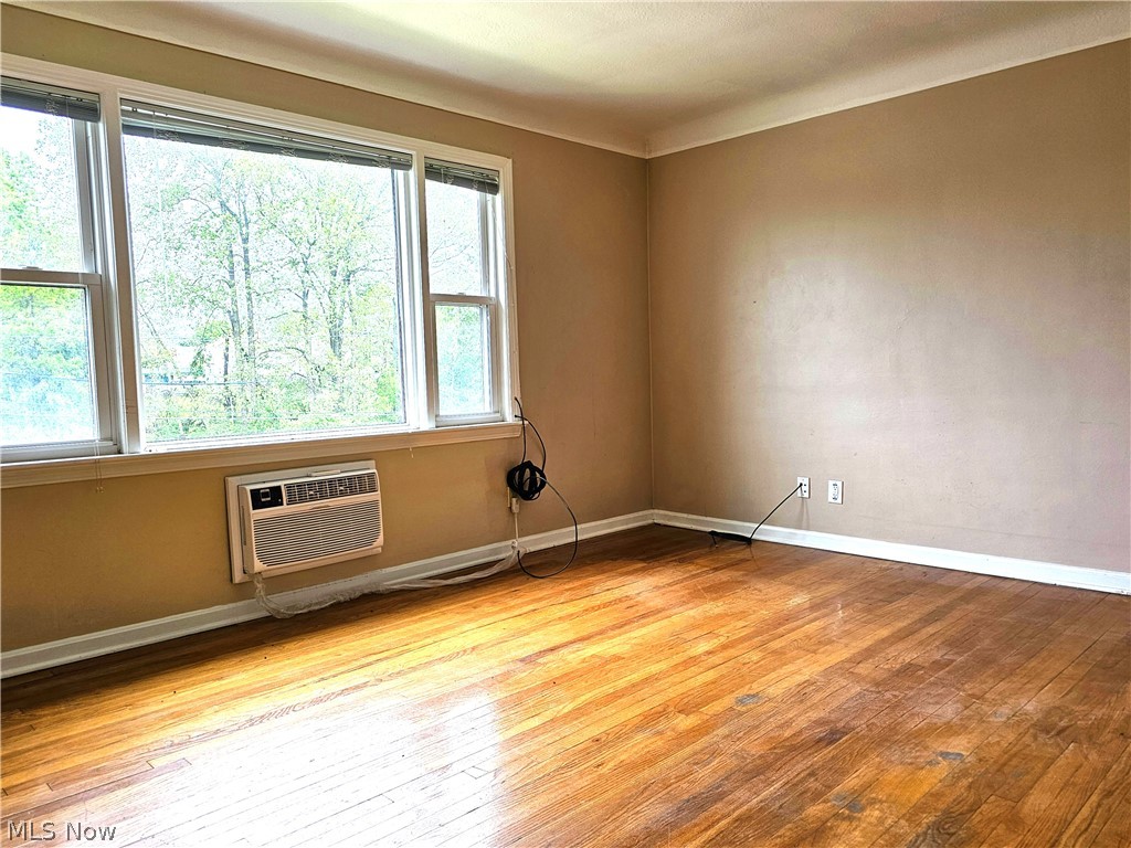 4032 Ridge Road Brooklyn OH 44144