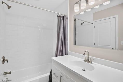208 Sunset Road Avon Lake OH 44012